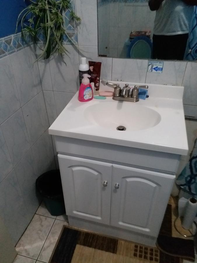 Cozy Apartment 3 Kingston Ngoại thất bức ảnh