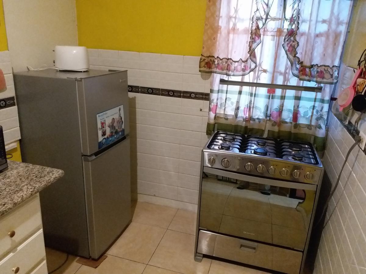 Cozy Apartment 3 Kingston Ngoại thất bức ảnh